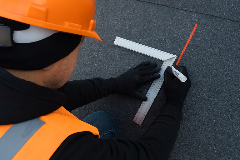 318.028 Roof top worker